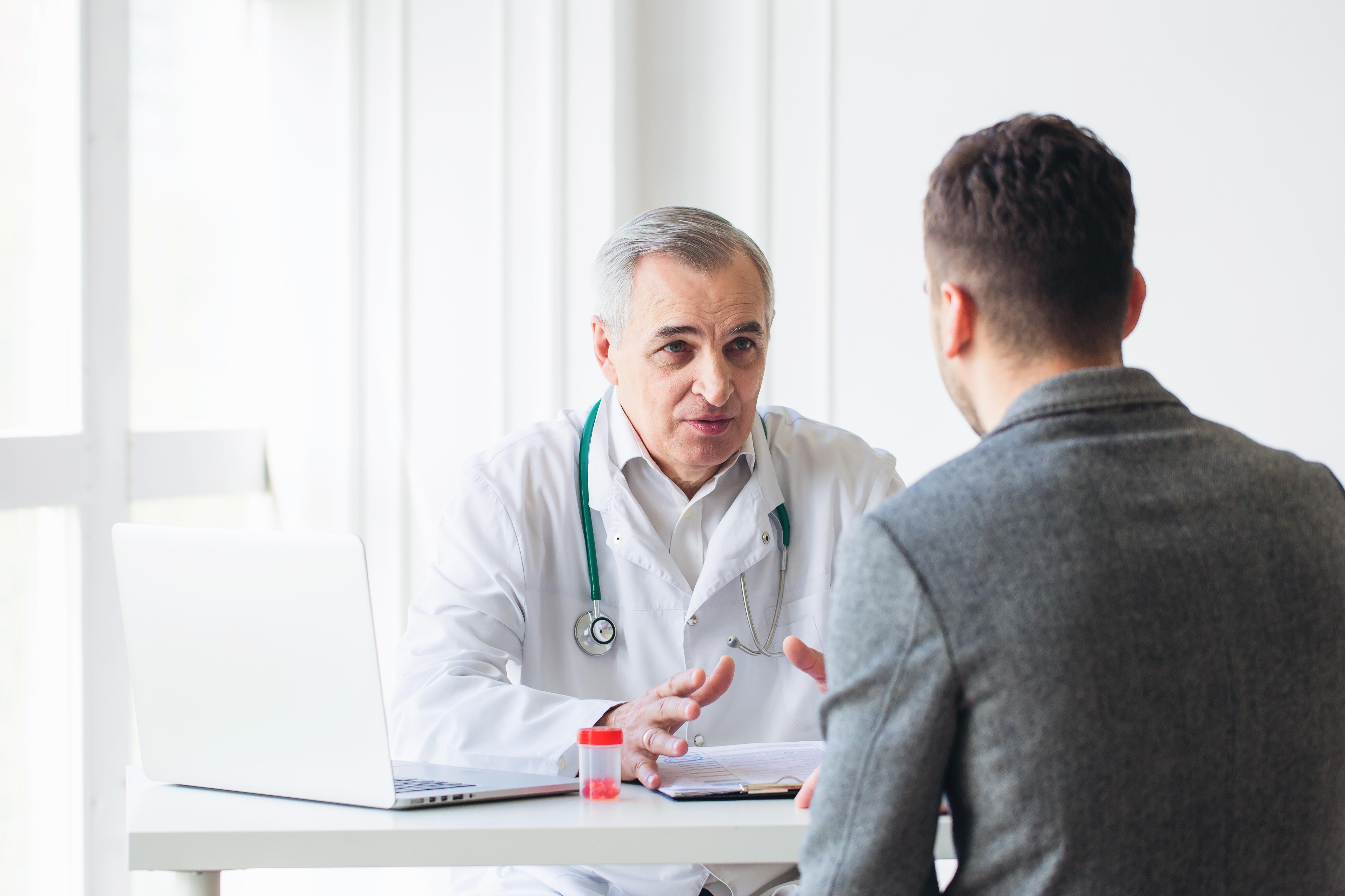 Médico e paciente